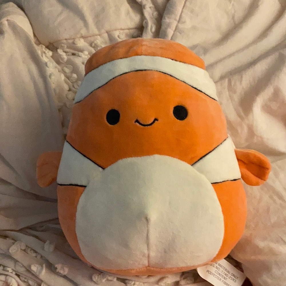 LIKE NEW Ricky the Clownfish Squishmallow